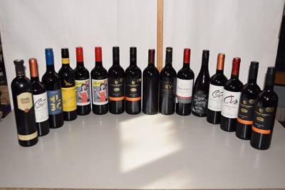 Lot 560 - Quantity of assorted red wines