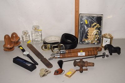 Lot 566 - Mixed lot to include watches, small clock,...