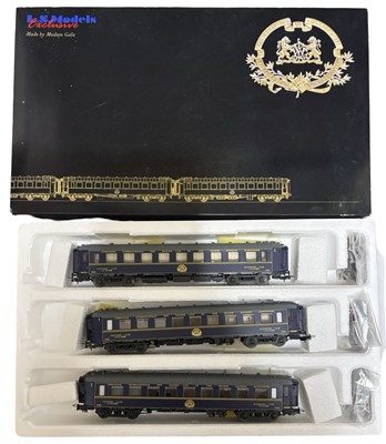 Lot 25 - A boxed L S Models (Modern Gala) 00 gauge...