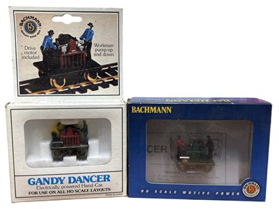 Lot 34 - A pair of boxed Bachmann H0 gauge 'Dandy...