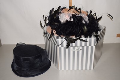Lot 1 - Two ladies hats and accompanying box