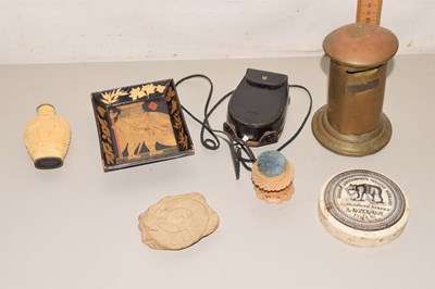 Lot 62 - Box of mixed items to include a post box...