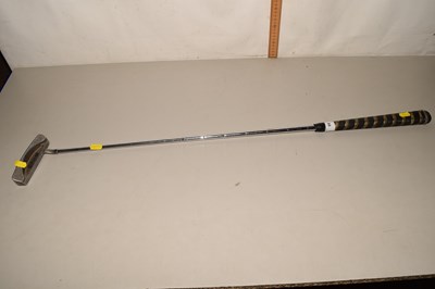 Lot 88 - A Ping Zing 2F golf putter
