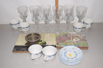 Lot 163 - Mixed Lot: BHS tea wares, various place mats,...