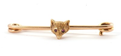Lot 94 - A fox mask brooch, the fox head with red...