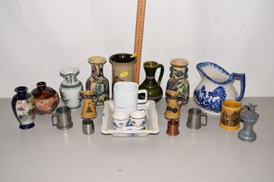 Lot 206 - Mixed Lot: Various decorated vases, jugs and...