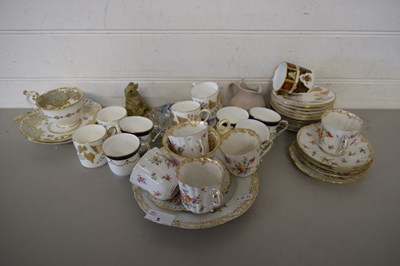 Lot 5 - MIXED LOT: VARIOUS DRESDEN FLORAL DECORATED...