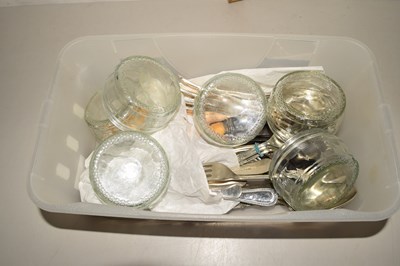 Lot 503 - Assorted flat ware and glass dishes