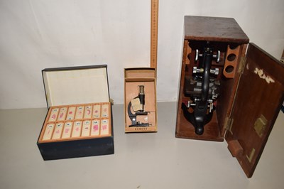 Lot 621 - Microscopes and slides