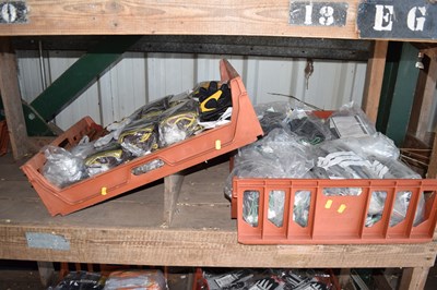 Lot 361 - A large quantity of work gloves