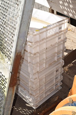 Lot 391 - Nine stacking plastic trays