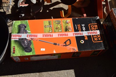 Lot 421 - Black & Decker 3 in 1 lawnmower edger etc