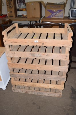 Lot 731 - Apple crates