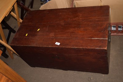 Lot 672 - Quantity of assorted bags and cases