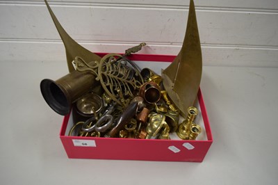 Lot 58 - BOX VARIOUS COPPER AND BRASS WARES TO INCLUDE...