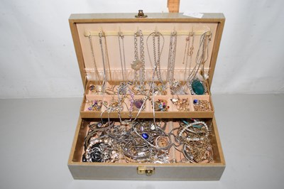 Lot 96 - A cantilever jewellery box and various costume...