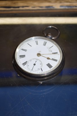 Lot 111 - A silver cased pocket watch
