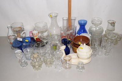 Lot 126 - Mixed Lot: Various assorted glass and ceramics...