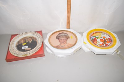 Lot 153 - Mixed Lot: Collectors plates to include...