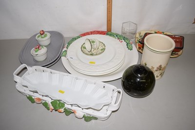 Lot 180 - Mixed Lot: Various table wares, glass fishing...