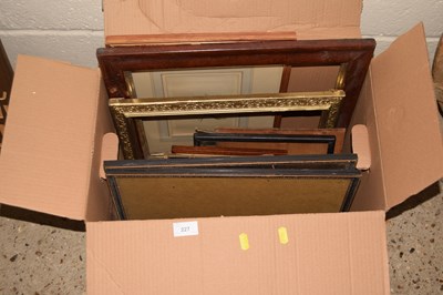 Lot 227 - A box of assorted picture frames