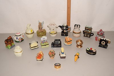 Lot 503 - Mixed Lot: Various novelty trinket boxes,...