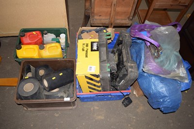 Lot 734 - Large mixed lot of garage clearance items to...