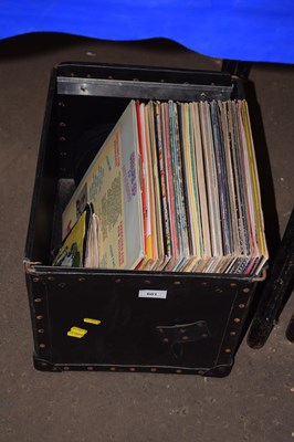 Lot 601 - A box of assorted records
