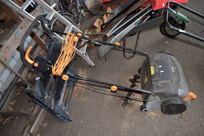 Lot 295 - An electric lawn scarifier
