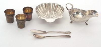 Lot 27 - Mixed Lot:  A late Victorian large shell...