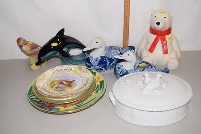Lot 17 - Quantity of ceramics, Royal Worcester...