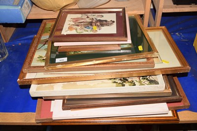 Lot 515 - Sizeable quantity of various framed vintage...