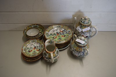 Lot 153 - QUANTITY OF MODERN CHINESE CHICKEN DECORATED...