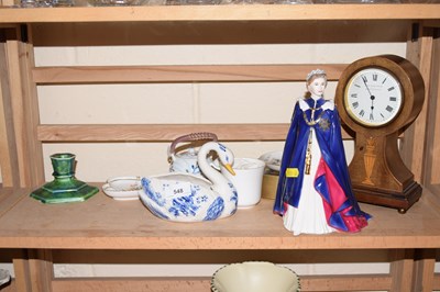 Lot 548 - Royal Worcester figure "Queen Elizabeth II"...