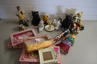 Lot 157 - COLLECTION OF VARIOUS CAT ORNAMENTS AND OTHERS...