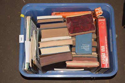 Lot 574 - Box containing various vintage books