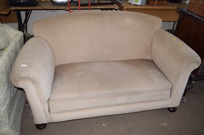 Lot 653 - An early 20th Century drop end sofa