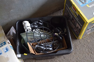 Lot 347 - A wallpaper stripper and a box of various...