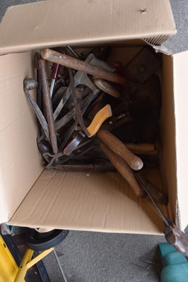 Lot 355 - Box of various assorted tools