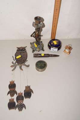 Lot 51 - Mixed Lot: Modern miniature clock, trinket box,...