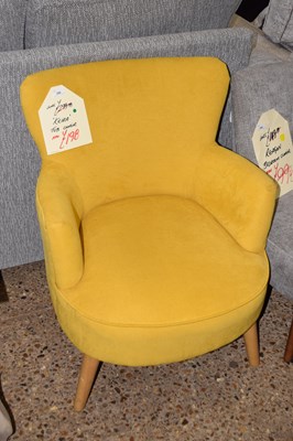 Lot 298 - An as new Kira tub chair