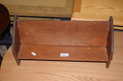 Lot 315 - A small oak book rack