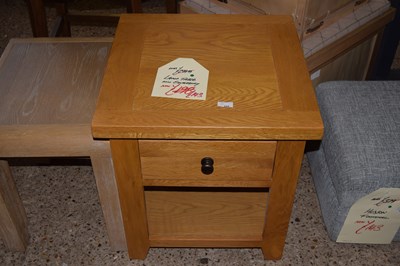 Lot 328 - A mini as new Cantebury oak lamp table