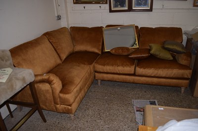 Lot 353 - An as new Beatrix corner sofa group