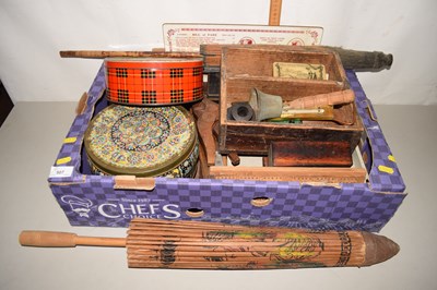 Lot 507 - A box of various mixed items to include...