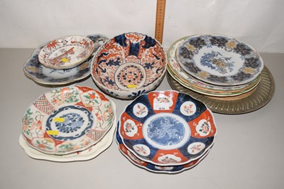 Lot 616 - A collection of various Imari plates, further...