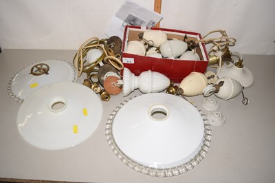 Lot 618 - Collection of vintage Rise and Fall light...