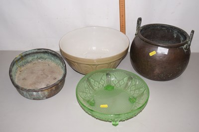Lot 651 - Small copper cauldron, an oval copper pan and...
