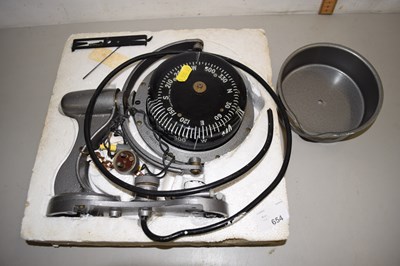 Lot 654 - A vintage metal mounted compass - collectors...