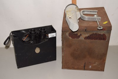 Lot 656 - Mixed Lot: Vintage biniculars, pair of...